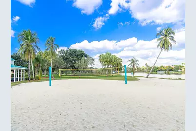 18301 NW 16th Street, Pembroke Pines, FL 33029 - Photo 30