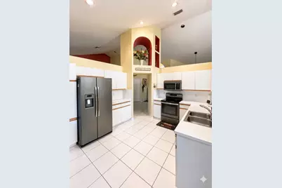 18301 NW 16th Street, Pembroke Pines, FL 33029 - Photo 8