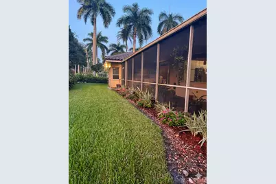 18301 NW 16th Street, Pembroke Pines, FL 33029 - Photo 24