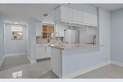 6300 La Costa Drive #H, Boca Raton, FL 33433 - Photo 4