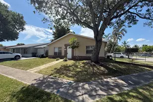 6198 Arcade Ct, Lake Worth, FL 33463 - Photo 1