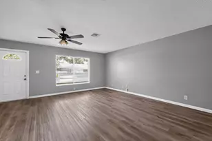 6198 Arcade Ct, Lake Worth, FL 33463 - Photo 8