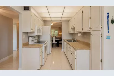 2650 NW 49th Avenue #318, Lauderdale Lakes, FL 33313 - Photo 12