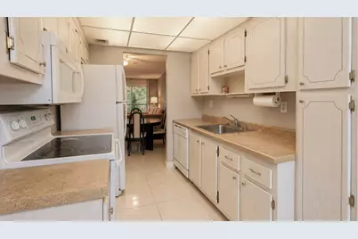 2650 NW 49th Avenue #318, Lauderdale Lakes, FL 33313 - Photo 14