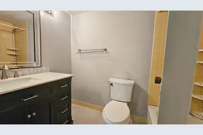 2650 NW 49th Avenue #318, Lauderdale Lakes, FL 33313 - Photo 24