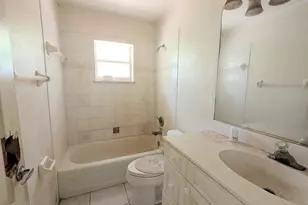2501 Iroquois Ave, Fort Pierce, FL 34946 - Photo 6
