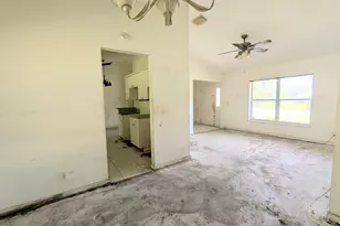 2501 Iroquois Ave, Fort Pierce, FL 34946 - Photo 18