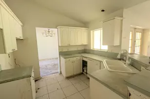 2501 Iroquois Ave, Fort Pierce, FL 34946 - Photo 12