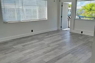 2837 NE 30th St, Fort Lauderdale, FL 33306 - Photo 4