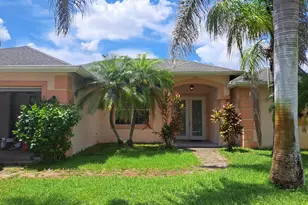 2262 SE Glover St, Port Saint Lucie, FL 34984 - Photo 1