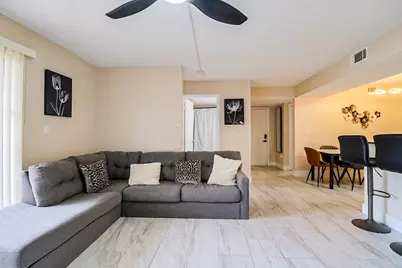 450 Palm Circle W #106, Pembroke Pines, FL 33025 - Photo 16