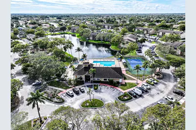 450 Palm Circle W #106, Pembroke Pines, FL 33025 - Photo 86