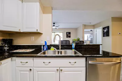 450 Palm Circle W #106, Pembroke Pines, FL 33025 - Photo 22