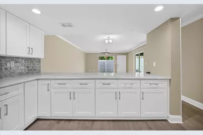 544 NW 98th Avenue, Plantation, FL 33324 - Photo 14
