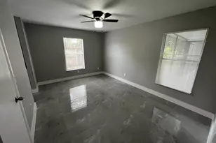 1310 SW Bellevue Ave, Port Saint Lucie, FL 34953 - Photo 10