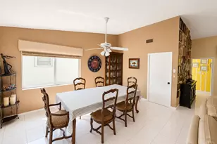 7758 Cloverfield Cir, Boca Raton, FL 33433 - Photo 10