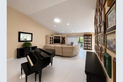 7758 Cloverfield Circle, Boca Raton, FL 33433 - Photo 14