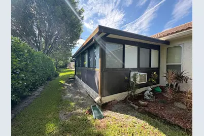 7758 Cloverfield Circle, Boca Raton, FL 33433 - Photo 38