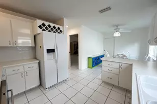 7758 Cloverfield Cir, Boca Raton, FL 33433 - Photo 8