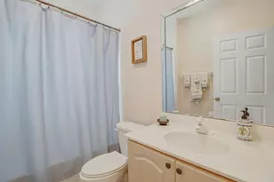 317 E Garden Cove Cir, Davie, FL 33325 - Photo 26