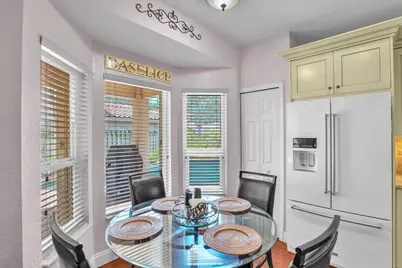 317 E Garden Cove Circle, Davie, FL 33325 - Photo 18