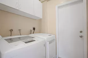 317 E Garden Cove Cir, Davie, FL 33325 - Photo 28