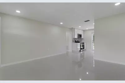 4785 Clinton Boulevard, Lake Worth, FL 33463 - Photo 6