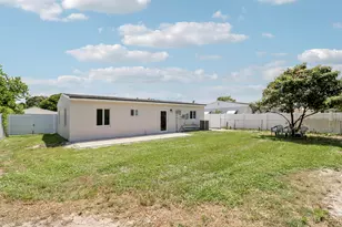 4785 Clinton Blvd, Lake Worth, FL 33463 - Photo 30