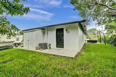 1095 Miami Boulevard, Delray Beach, FL 33483 - Photo 18