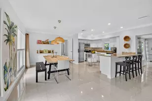 700 NE 70th St, Boca Raton, FL 33487 - Photo 8