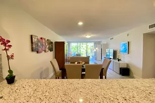 3800 Oaks Clubhouse Dr, Pompano Beach, FL 33069 - Photo 16