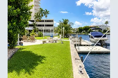 455 Golden Isles Drive #209, Hallandale Beach, FL 33009 - Photo 14