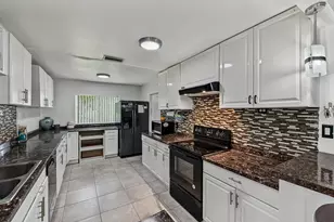 7190 NW 10th Ct, Margate, FL 33063 - Photo 22