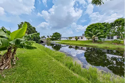 7190 NW 10th Court, Margate, FL 33063 - Photo 38