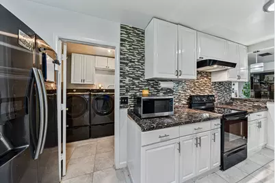 7190 NW 10th Court, Margate, FL 33063 - Photo 24
