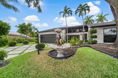 6299 Hollandaire Drive E, Boca Raton, FL 33433 - Photo 6