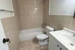 482 NW 165th St Rd, Miami, FL 33169 - Photo 14