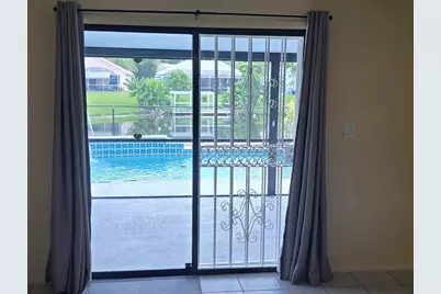 118 Cambridge Lane, Royal Palm Beach, FL 33411 - Photo 8