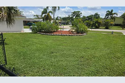 118 Cambridge Lane, Royal Palm Beach, FL 33411 - Photo 38