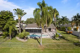 108 Cambridge Ln, Royal Palm Beach, FL 33411 - Photo 6