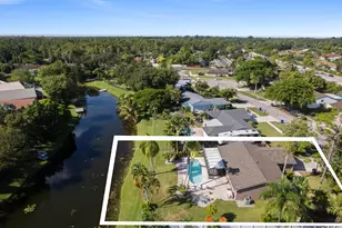 108 Cambridge Ln, Royal Palm Beach, FL 33411 - Photo 4