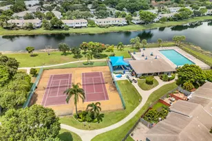 176 NW 106th Terrace, Pembroke Pines, FL 33026 - Photo 40