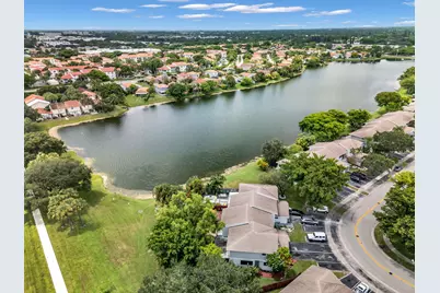 176 NW 106th Terrace, Pembroke Pines, FL 33026 - Photo 30