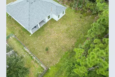 9365 107th Avenue, Vero Beach, FL 32967 - Photo 4