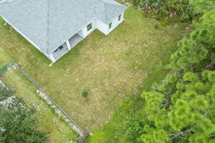 9365 107th Ave, Vero Beach, FL 32967 - Photo 4