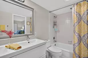 4301 Martinique Cir, Coconut Creek, FL 33066 - Photo 14