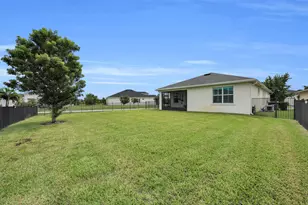 735 SE Woodbine Rd, Port Saint Lucie, FL 34984 - Photo 32