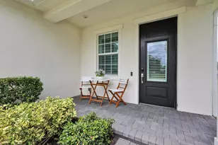 735 SE Woodbine Rd, Port Saint Lucie, FL 34984 - Photo 2