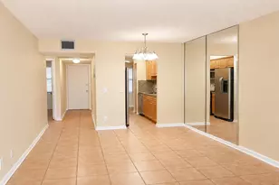 13001 SW 11th Ct, Pembroke Pines, FL 33027 - Photo 10