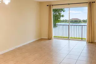 13001 SW 11th Ct, Pembroke Pines, FL 33027 - Photo 4